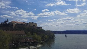 Promenljivo oblačno toplo